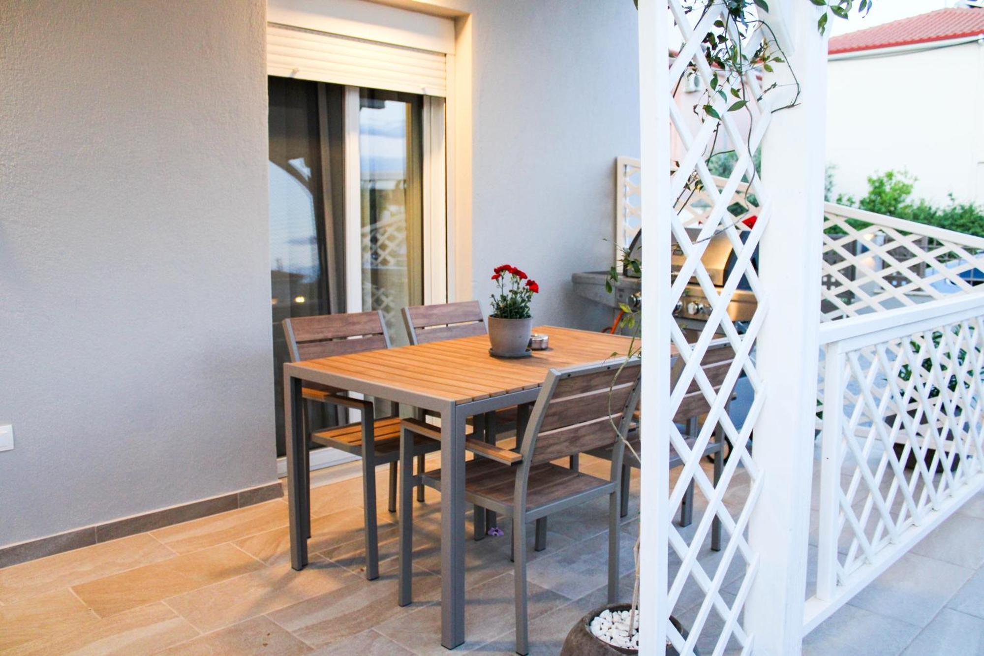 Comfy Apartments Nikiti  Bagian luar foto